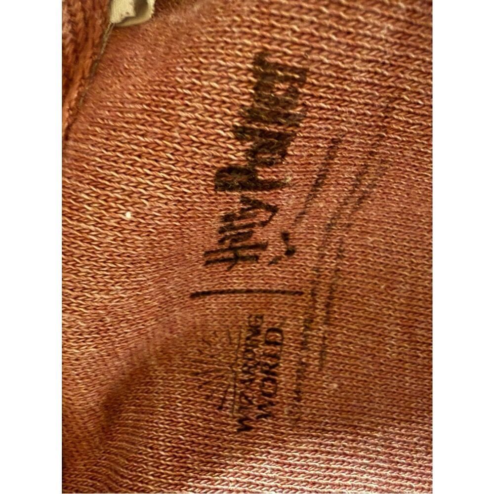 Harry Potter Gryffindor Crest Mauve Crewneck Sweater size XL - Picture 8 of 10